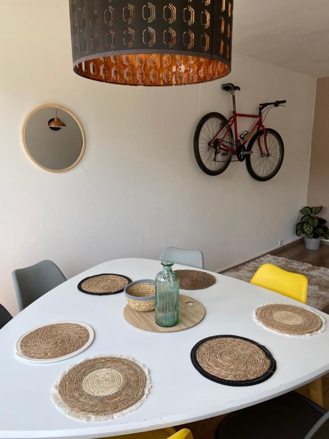 Chaleureux Appartement. دينان المظهر الخارجي الصورة